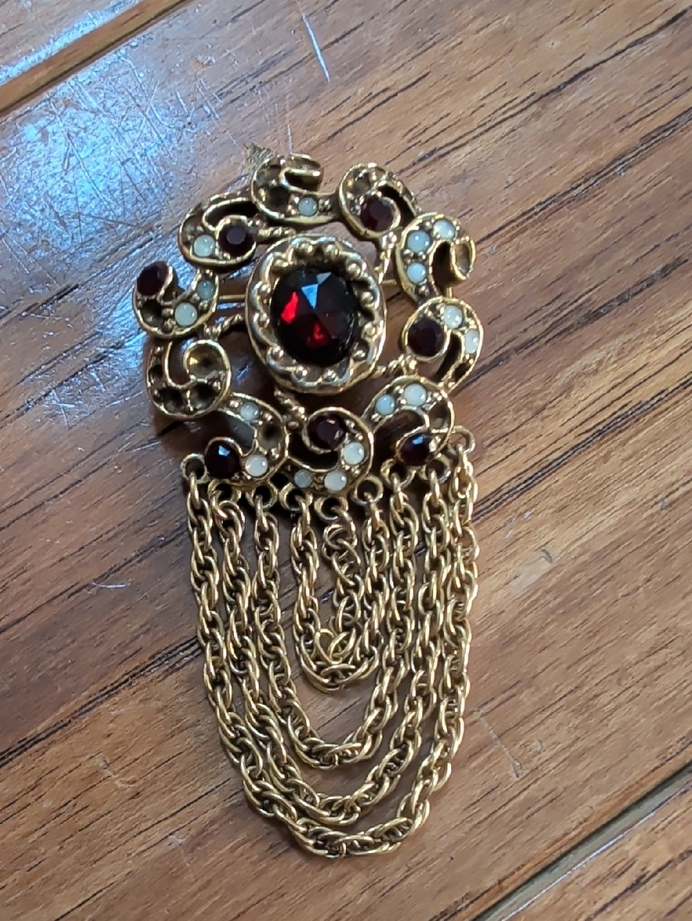 Vintage Gold-Tone Red Gem Fringe Brooch Pendant - Women's Jewelry